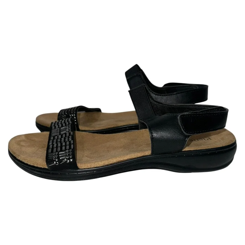 Pierre Dumas Black Strappy Slip‎ On/Hook Loop Sandals Shoes Wms 8.5US